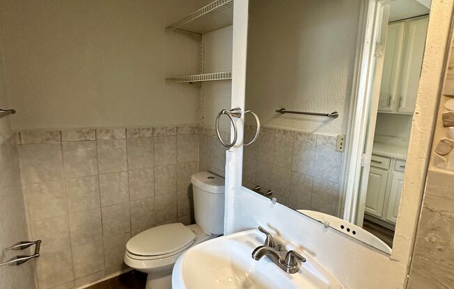 1 bed, 1 bath, 400 sqft, $650