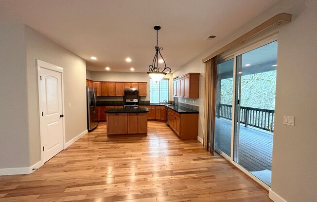 Spacious Open-Concept Home in NW Portland – Beaverton Schools, Stunning Layout!
