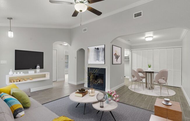 2 beds, 1 bath, 837 sqft, $1,795, Unit 833