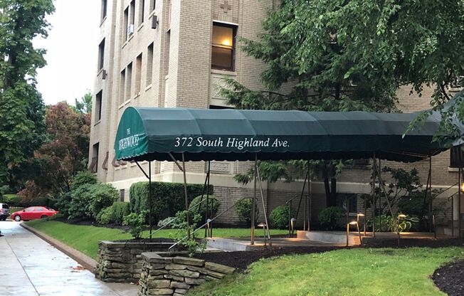 Spacious One Bedroom In Heart Of Shadyside