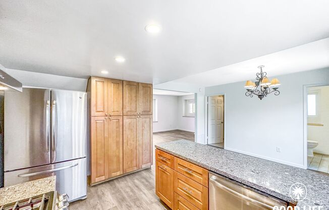 Renovated 3BD/2.5BA Condo in Chula Vista with Fireplace, W/D & Private Balcony