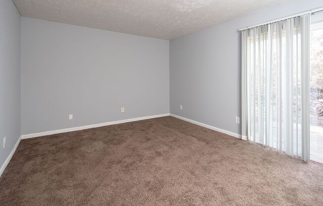 2 beds, 1 bath, 1,200 sqft, $1,350