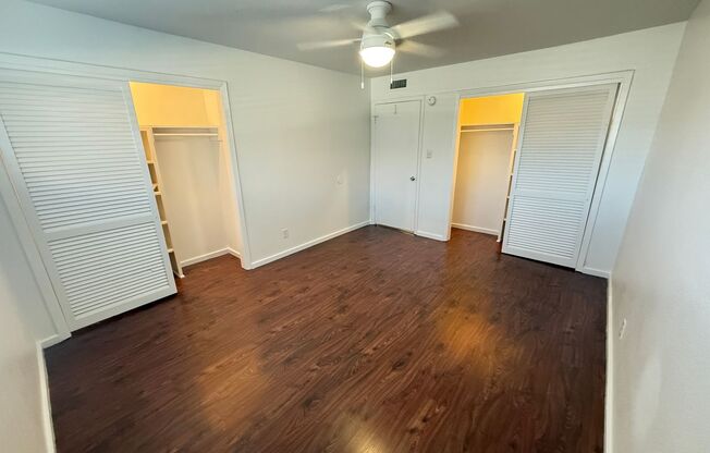 2 beds, 1 bath, 954 sqft, $1,600, Unit RRO-110