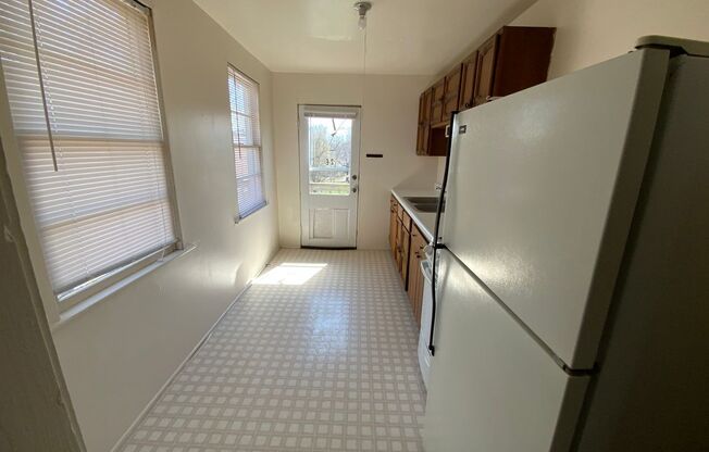 1 bed, 1 bath, 700 sqft, $850