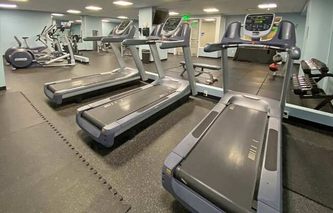 Fitness Center at Residences At 1717, Cleveland, OH, 44114