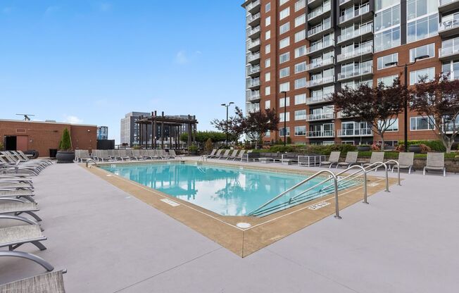 1 bed, 1 bath, $2,295, Unit Unit 1816