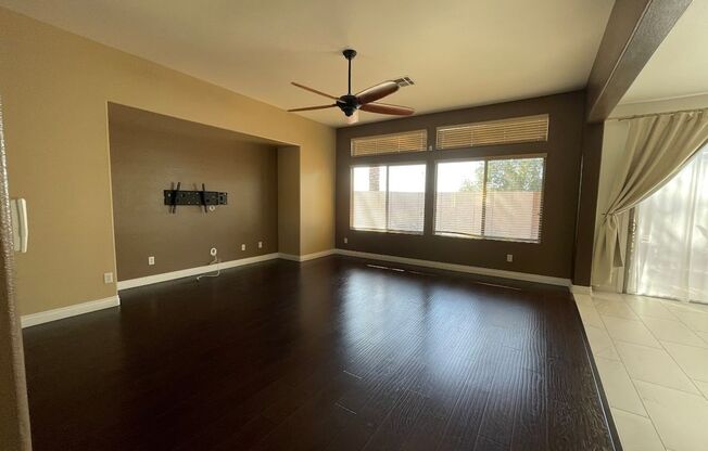 Southwest - Nevada Trails - 2 Story - 4 Bedroom - 3 Car Garage - Beautiful renovated Kitchen with Wine Bar