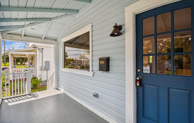 Historic Ybor City Bungalow!