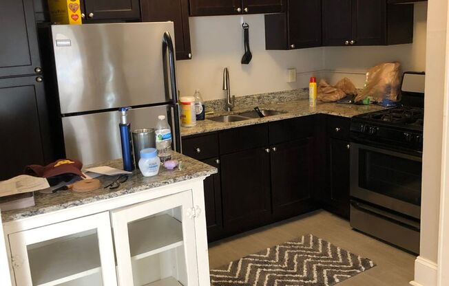 1 bed, 1 bath, 750 sqft, $1,220, Unit 106
