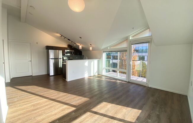 2 beds, 2 baths, 940 sqft, $2,950, Unit 2504-A