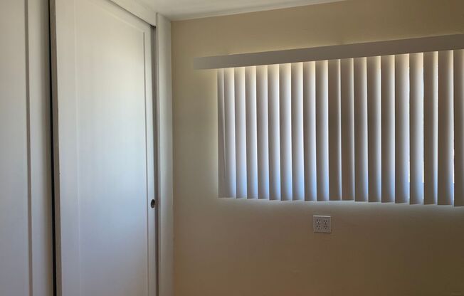 Jurupa 5-Plex
