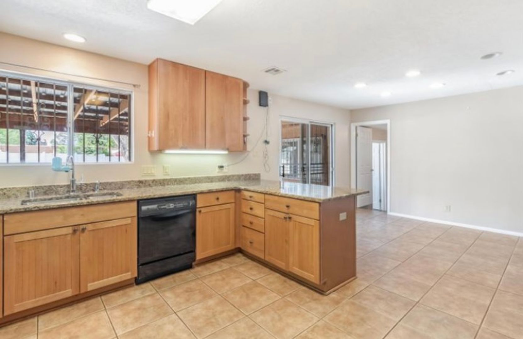 Cute remodeled home in the heart of Uptown