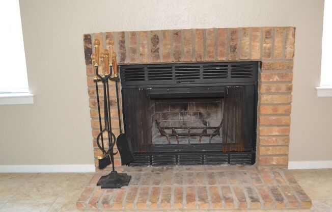 1247 Dallas Drive, Denton, TX