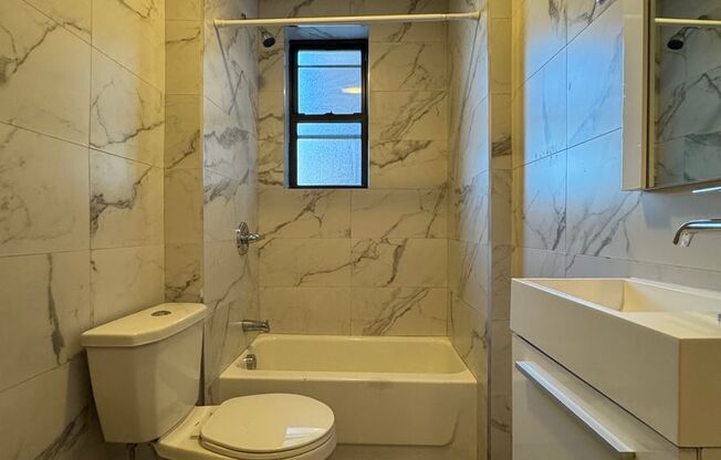 1 bed, 1 bath, $1,150, Unit 3N