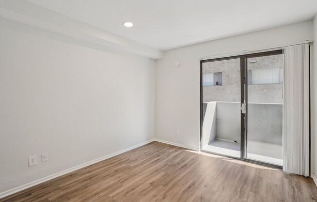1 bed, 1 bath, 700 sqft, $1,748, Unit 120