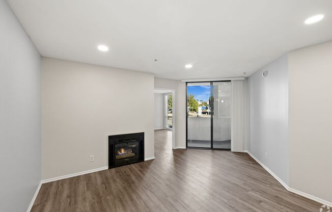 2 beds, 2 baths, 1,150 sqft, $3,098, Unit 302