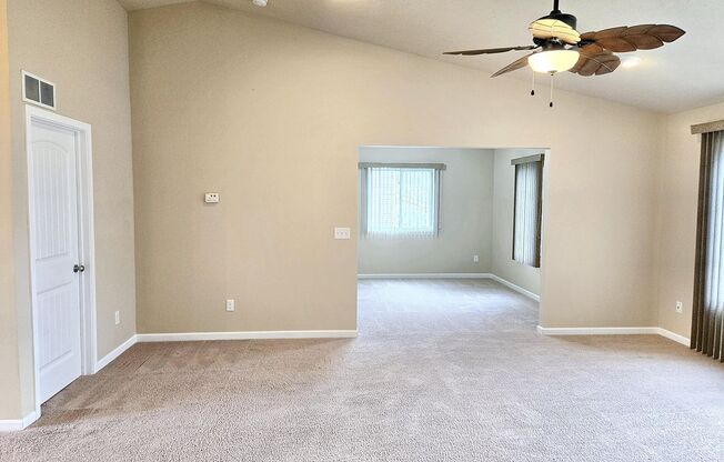 908 CHRISTIAN AVE