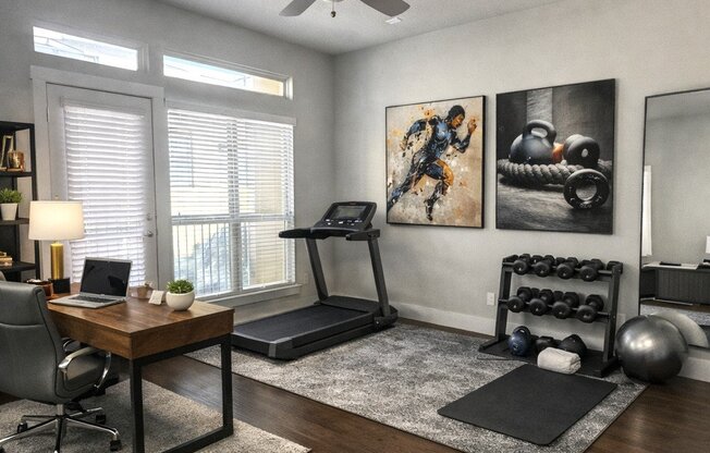 1310 RANCHO MIRAGE DR