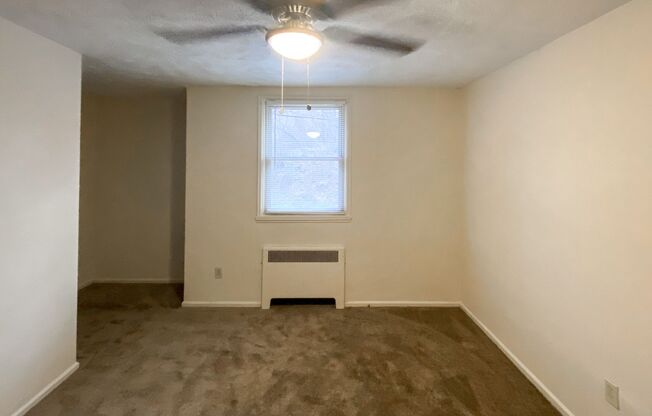 1 bed, 1 bath, 575 sqft, $830, Unit 101