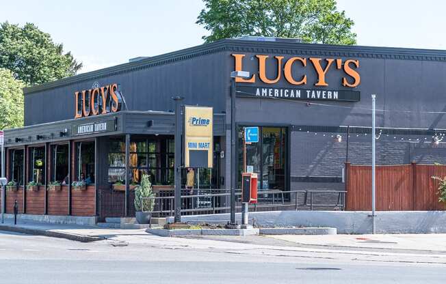 Lucy;s American Tavern in downtown Dorchester