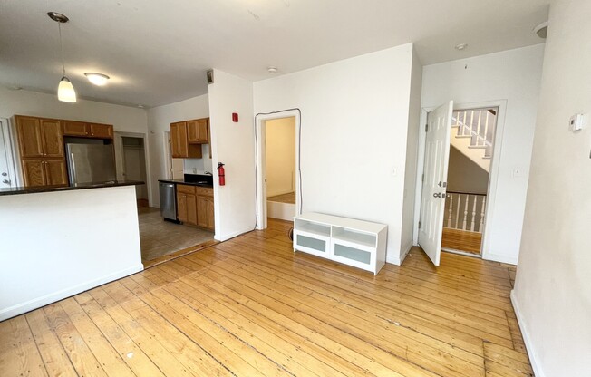 52 DELLE AVE