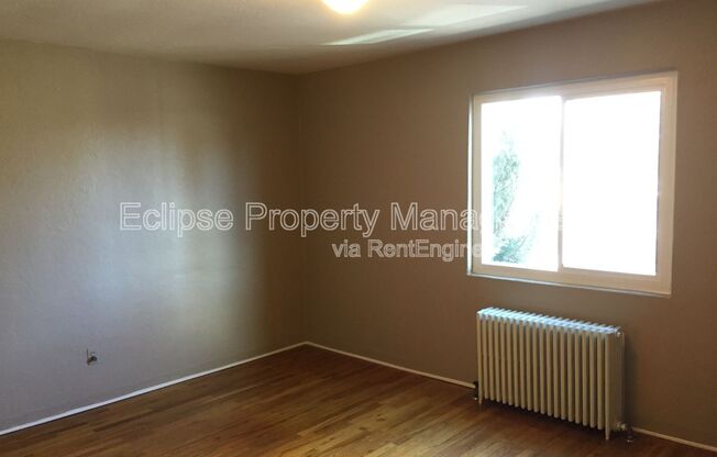 2 beds, 1.5 baths, 1,260 sqft, $1,300