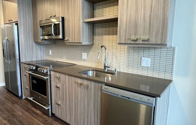 1 bed, 1 bath, 491 sqft, $2,599, Unit 520