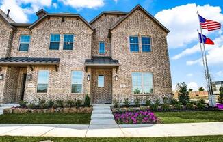 8011 SNOWMASS DR