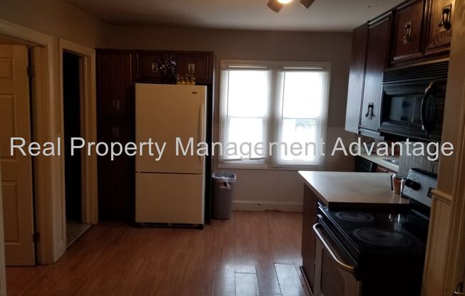 3 beds, 1 bath, $1,475