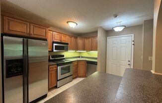 3 beds, 2 baths, $2,600, Unit UNIT G