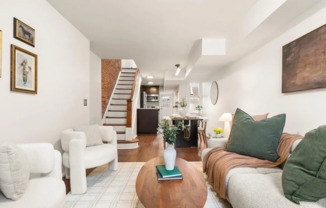 703 S BETHEL