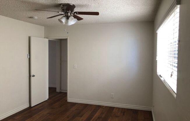 2 beds, 1 bath, $3,200