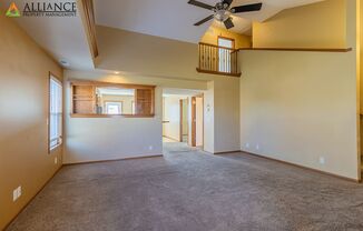 3 beds, 2.5 baths, $1,600