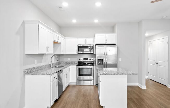 5 Bedroom Home For Rent in St. Bethlehem Area!