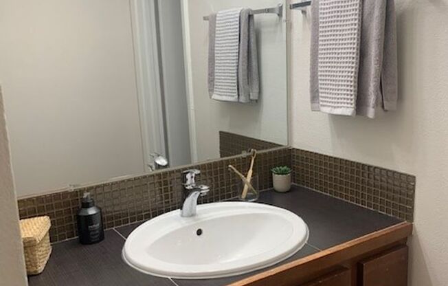 1 bed, 1 bath, 572 sqft, $1,299, Unit WIL-117