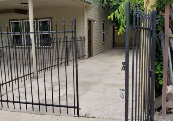 242 MARBAUCH AVE