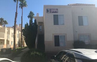 2 Bedroom 2 bath condo with a den ready for move in!!