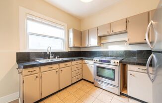 731 SW King Ave #18
