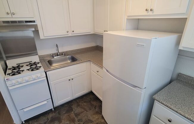 1 bed, 1 bath, 491 sqft, $1,180