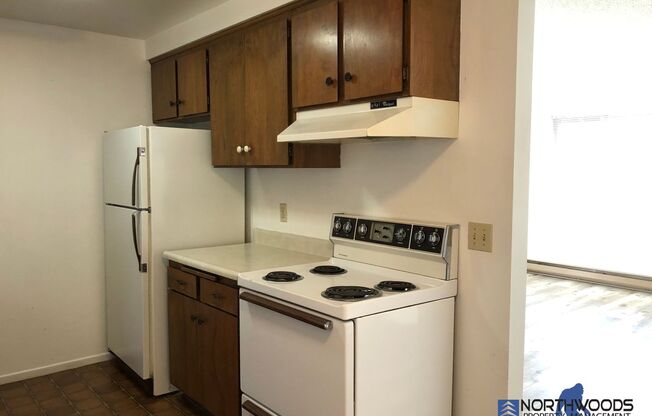 1 bed, 1 bath, $1,100