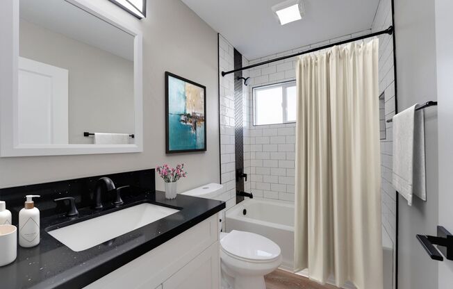 3 beds, 3 baths, 1,070 sqft, $4,095, Unit 101