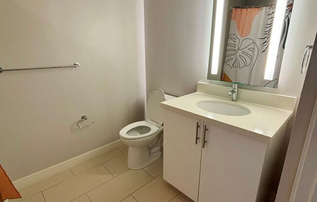 2 beds, 2 baths, $4,300, Unit # 2111
