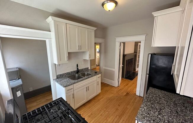 3809 Washington St 3 - 1