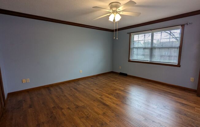 3 beds, 2 baths, $1,705