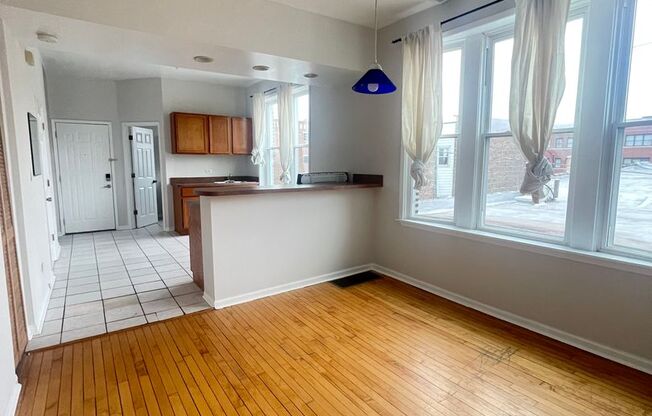 2346 W. Taylor
