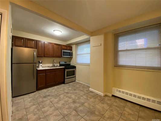 1 bed, 1 bath, 700 sqft, $2,200, Unit 1