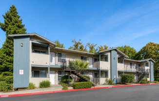 Manzanita Apartments