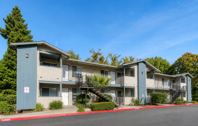 Manzanita Apartments