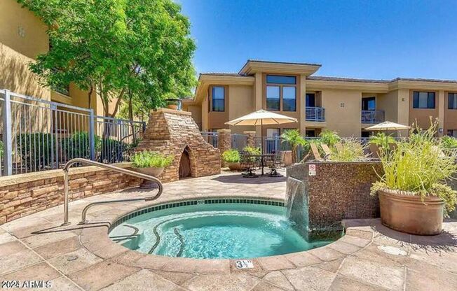 2 beds, 2 baths, $2,200, Unit UNIT 2111