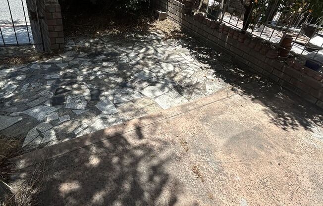 Cozy 3 bedroom Condo in the most demanded neighborhood at City of Alhambra